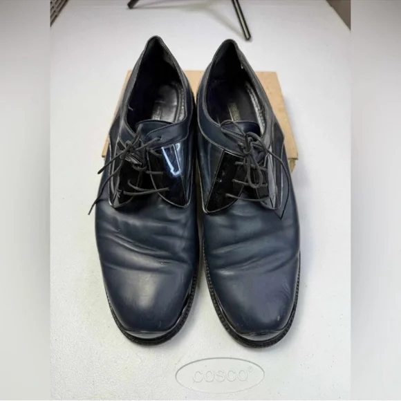 Louis Vuitton Runway Blue Leather
Metal Palace
Derby Shoes Sz 9 - Picture 7 of 15